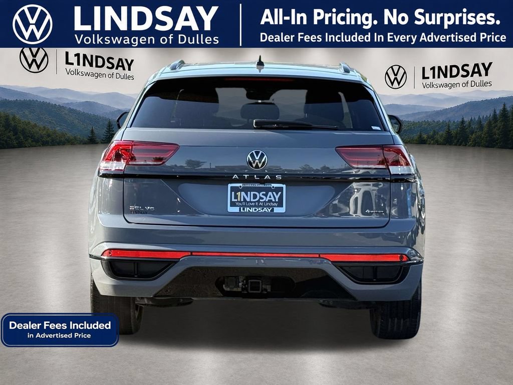 Used 2023 Volkswagen Atlas Cross Sport SEL R-Line AWD/4WD image 6