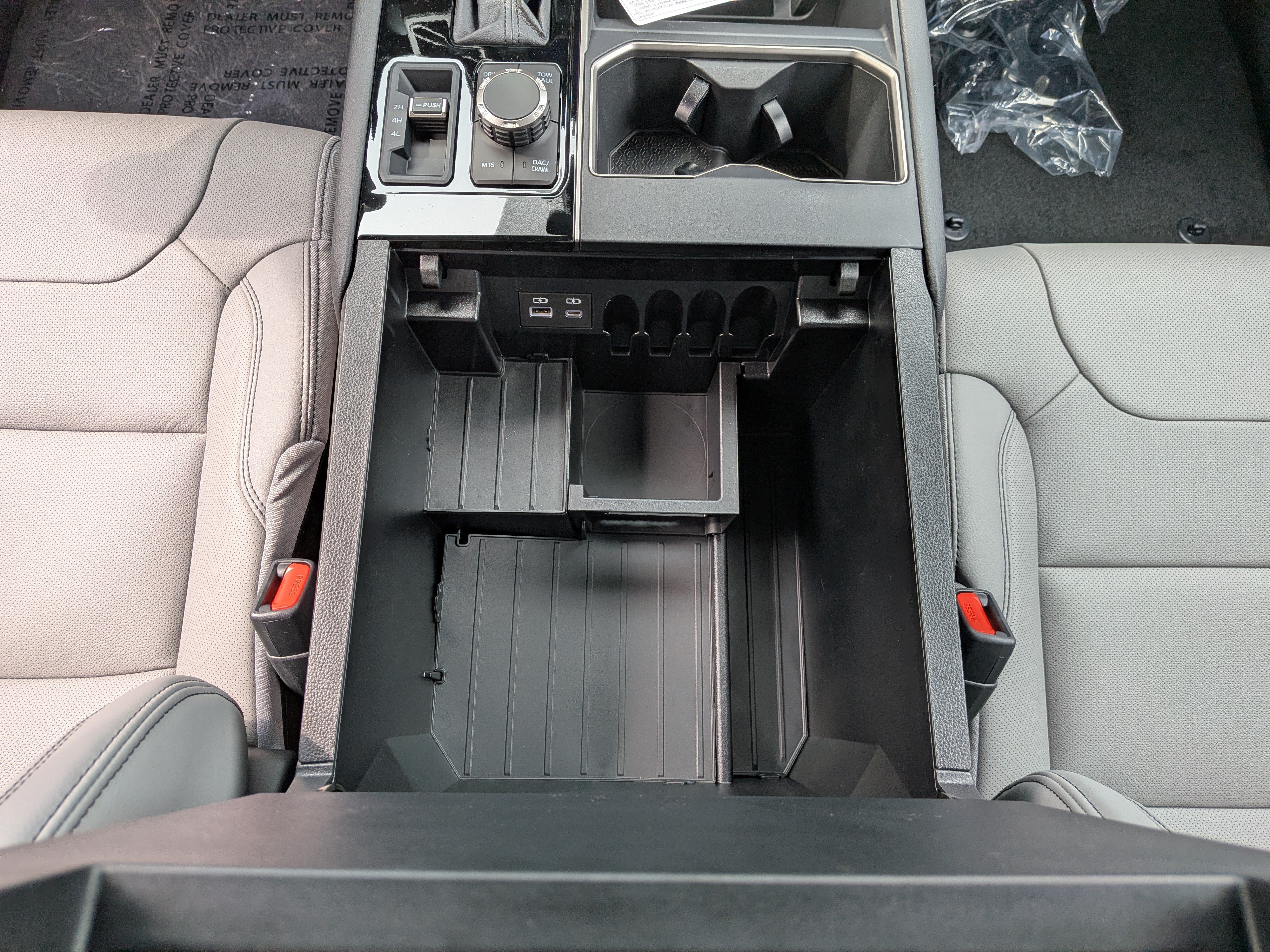 New 2026 Toyota Tundra Limited AWD/4WD image 23