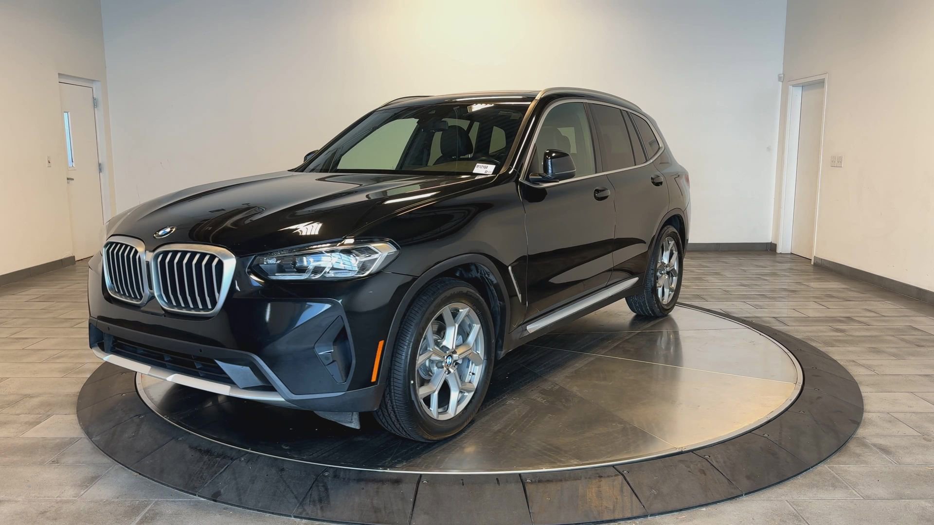Used 2023 BMW X3 xDrive30i AWD/4WD image 4