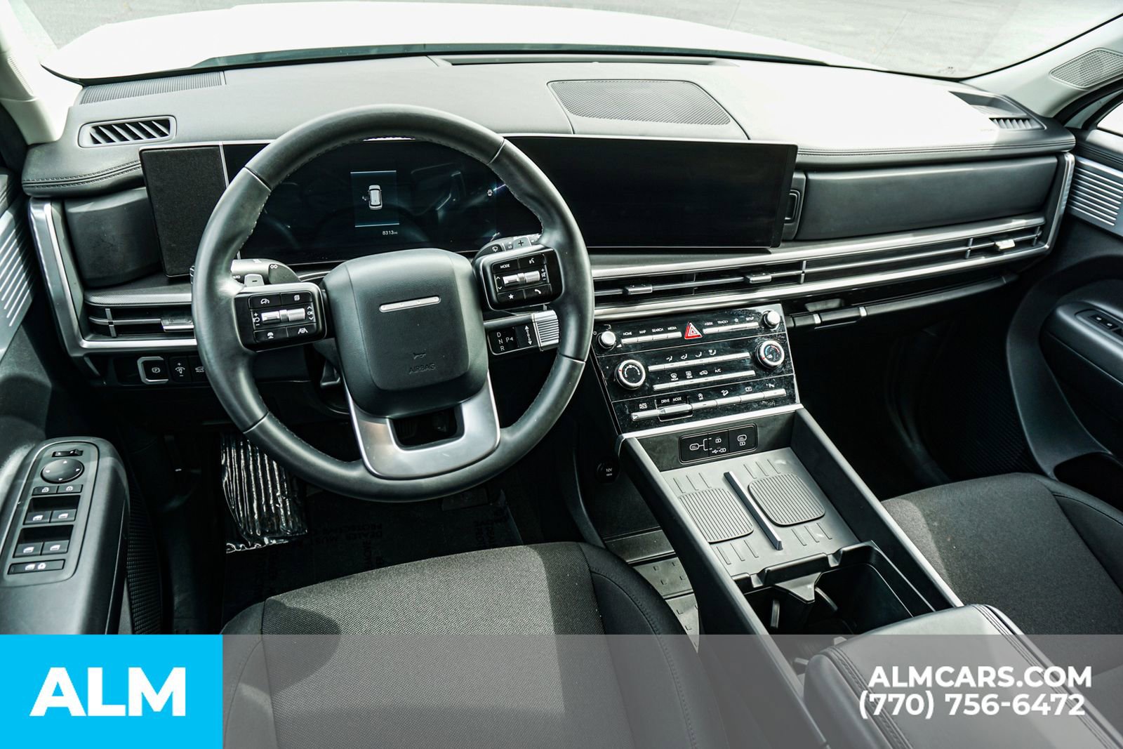 Used 2025 Hyundai Santa Fe SE FWD image 29