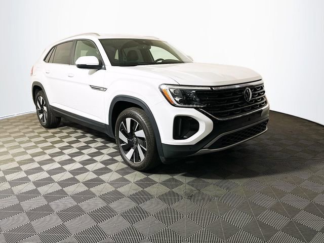 Used 2025 Volkswagen Atlas Cross Sport SE