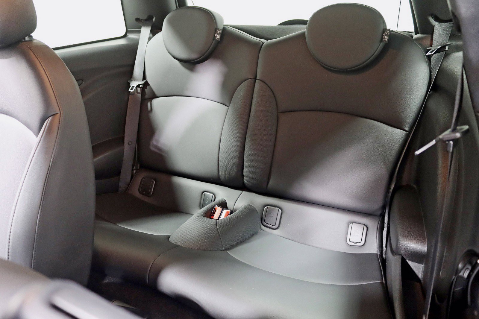 Used 2013 MINI Cooper S image 25