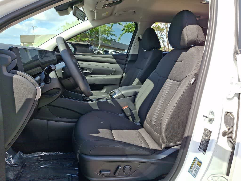Used 2025 Hyundai Tucson SEL AWD/4WD image 13
