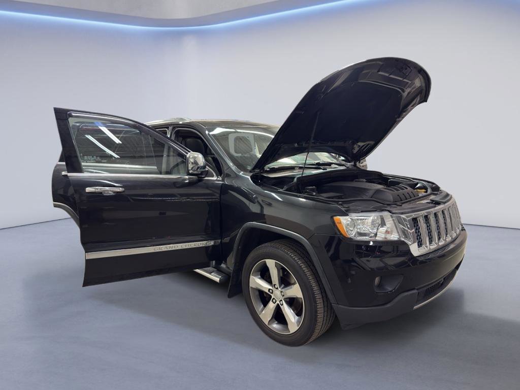 Used 2012 Jeep Grand Cherokee Overland image 7