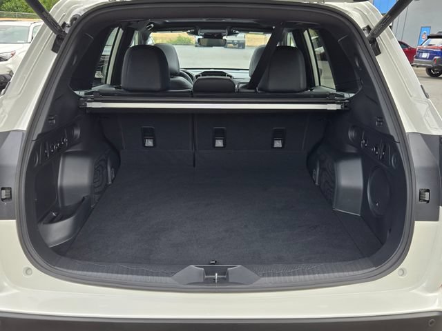 Used 2025 Subaru Forester Limited AWD/4WD image 20