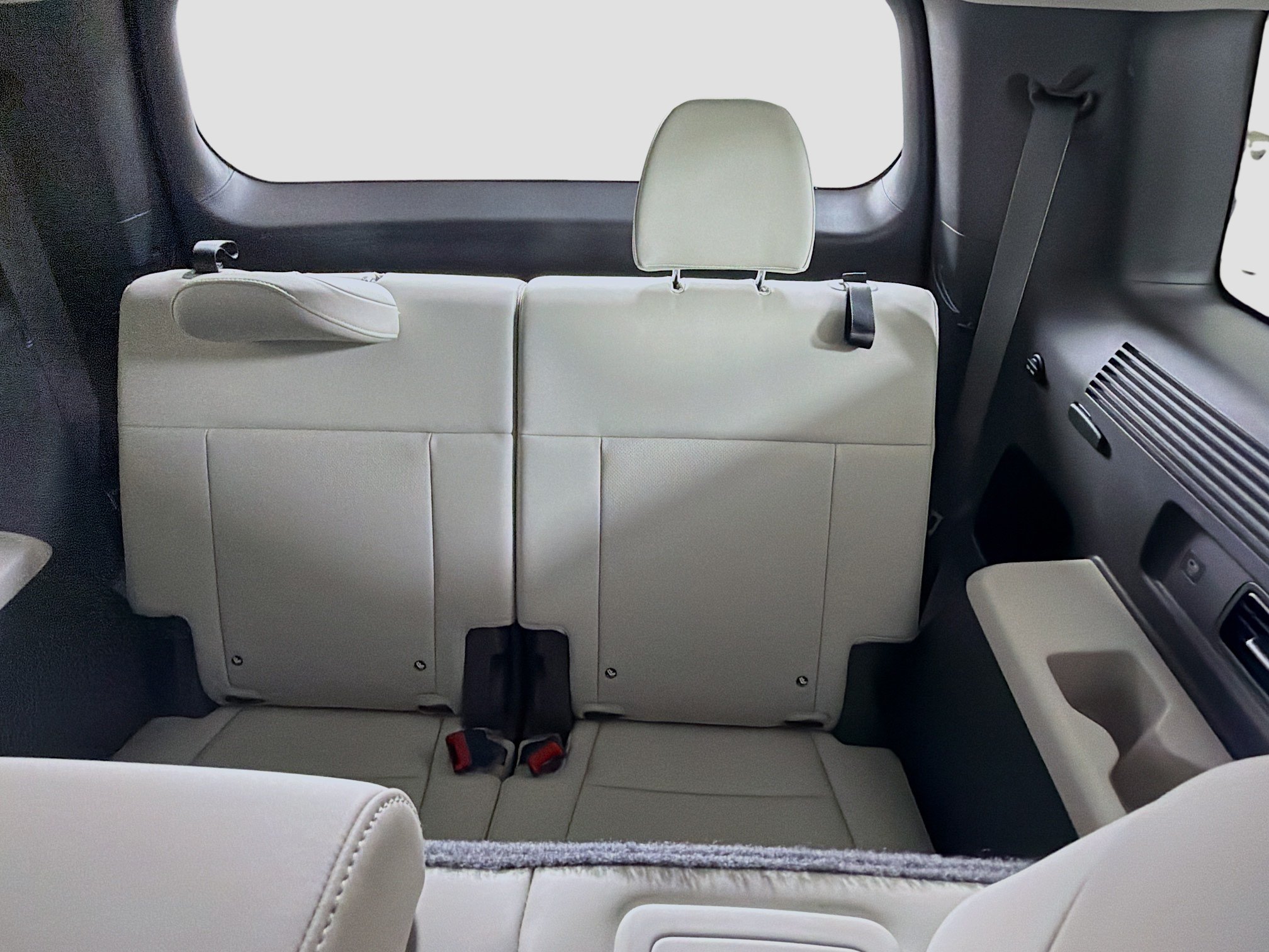 Used 2026 Hyundai Santa Fe SEL FWD image 26
