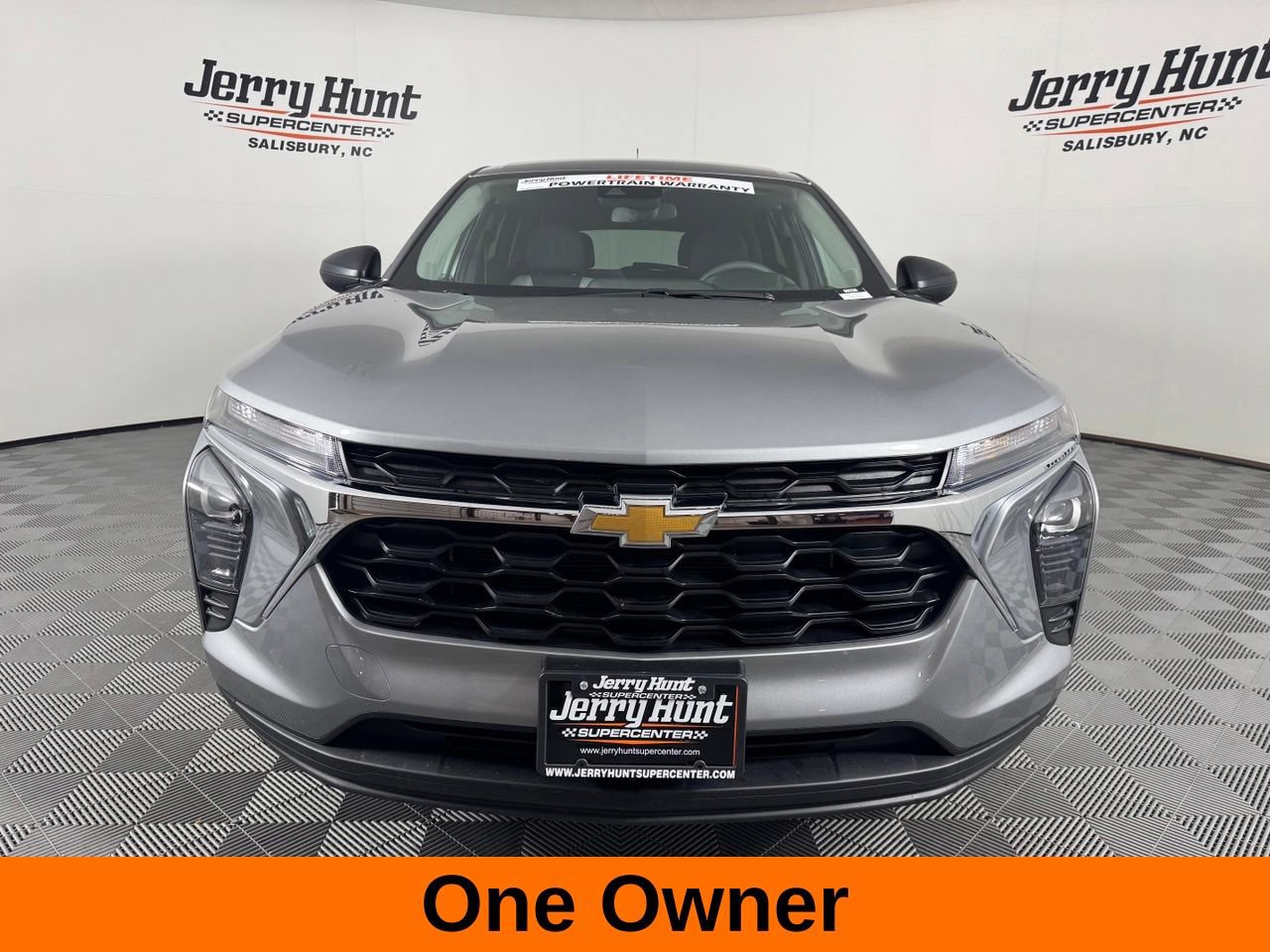 Used 2026 Chevrolet Trax LS w/ Driver Confidence Package FWD image 4