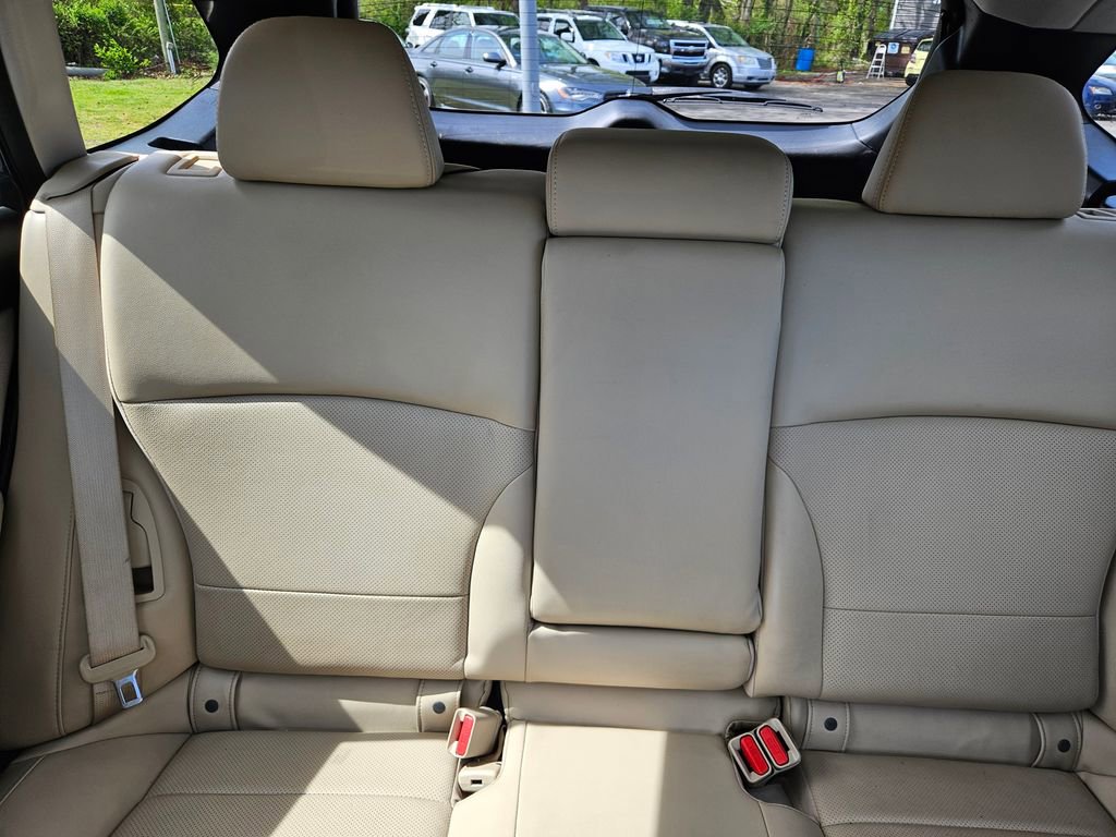 Used 2017 Subaru Outback 2.5i Limited AWD/4WD image 17
