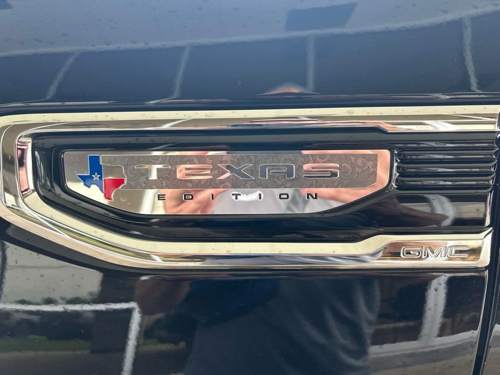 Used 2025 GMC Sierra 1500 SLT AWD/4WD image 24