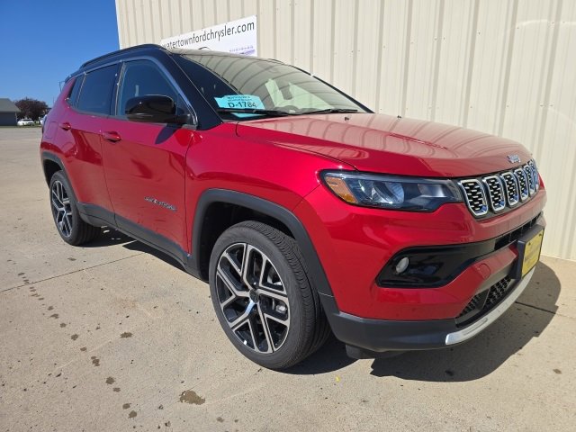 New 2025 Jeep Compass Limited image 3