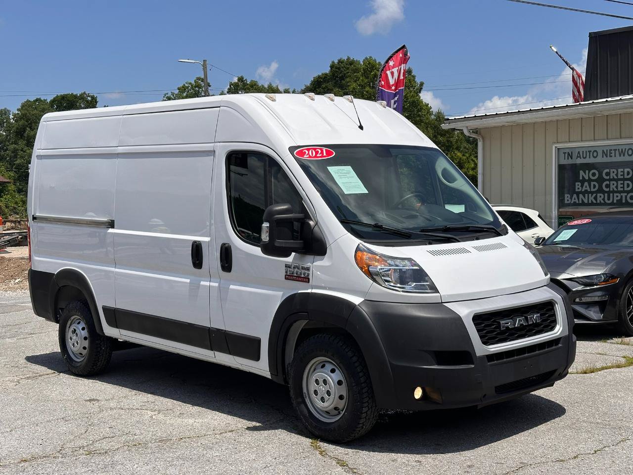 Used 2021 RAM ProMaster 1500 w/ Convenience Group FWD image 3