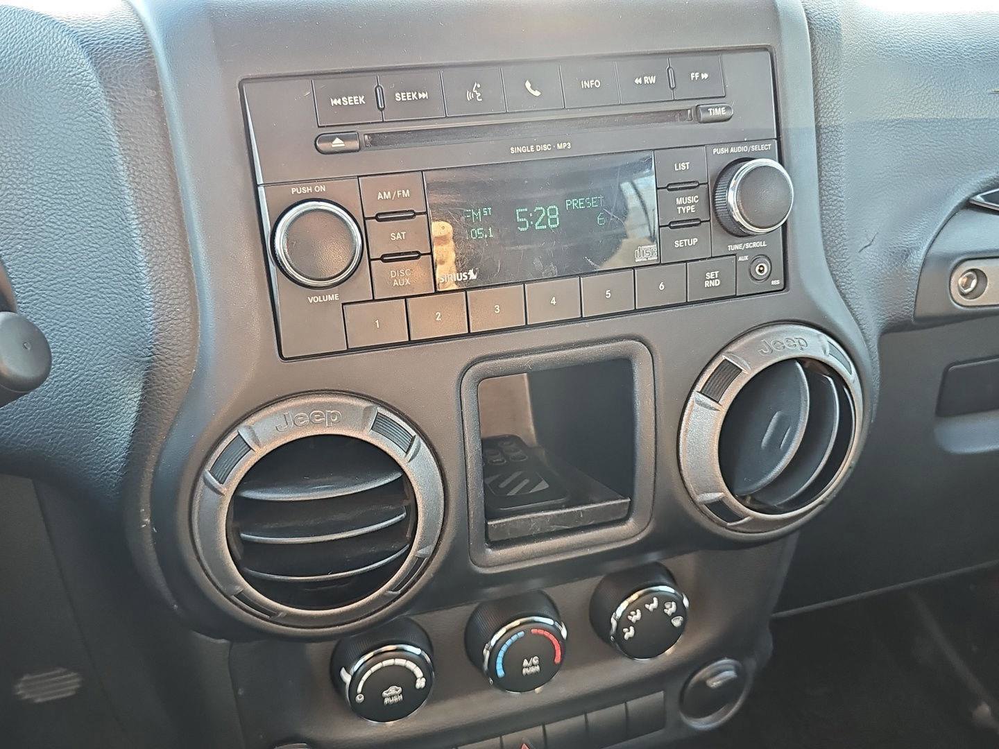 Used 2011 Jeep Wrangler Unlimited Sport w/ Mopar Chrome Edition Group AWD/4WD image 13