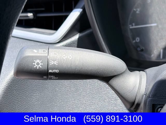 Used 2025 Toyota Corolla LE FWD image 15