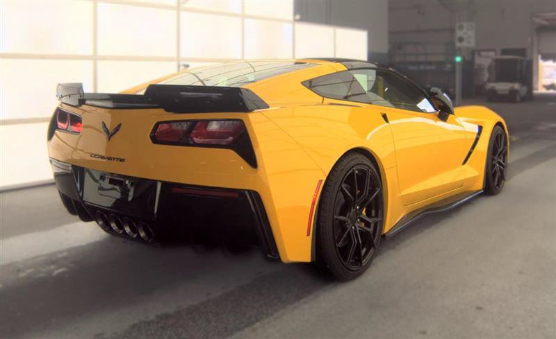 Used 2015 Chevrolet Corvette Stingray Coupe w/ 3LT Preferred Equipment Group RWD image 12