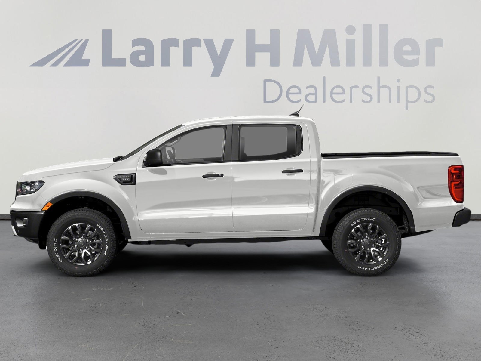 Used 2021 Ford Ranger XLT w/ Equipment Group 301A Mid RWD image 3