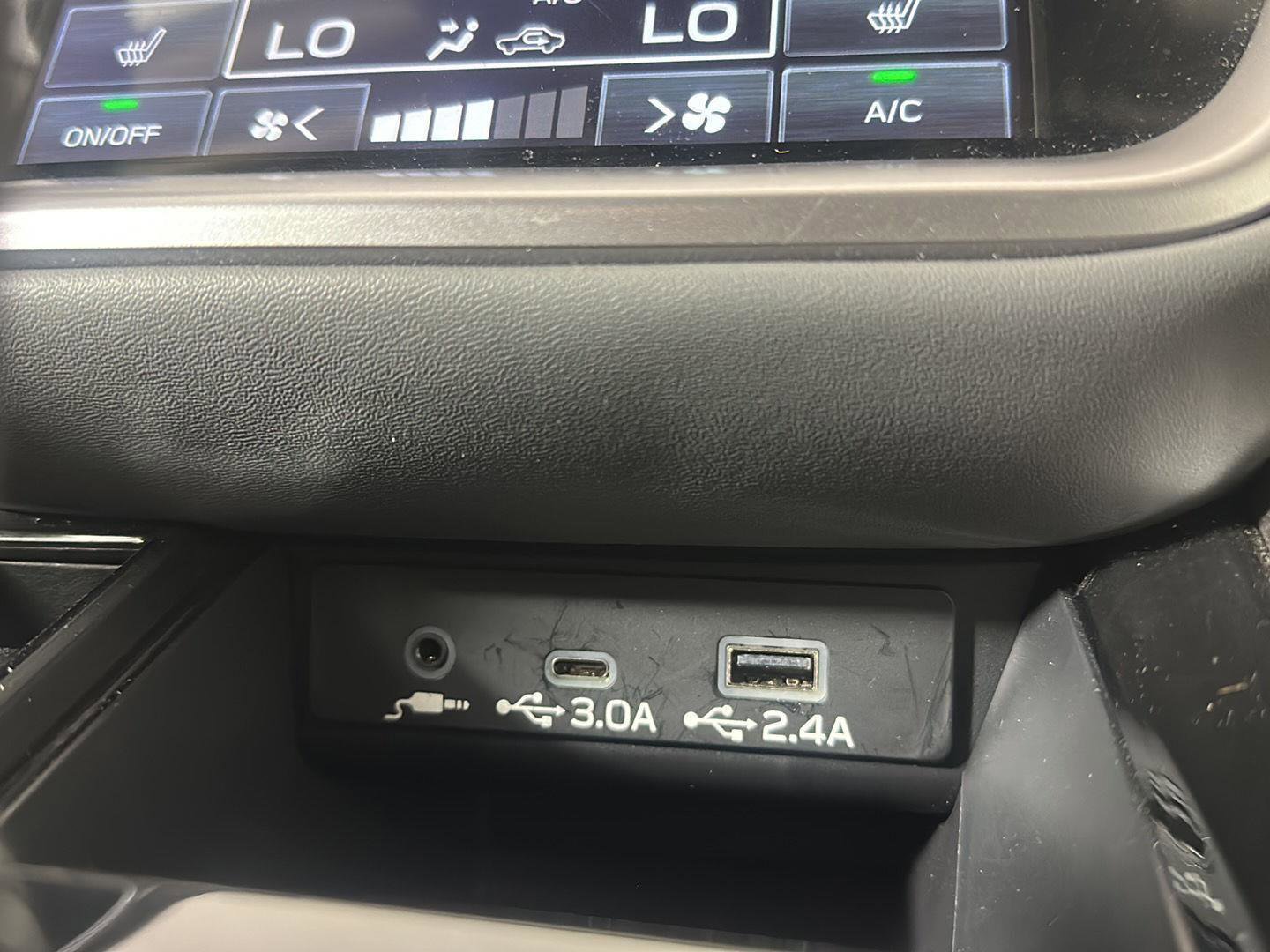 Used 2025 Subaru Outback Onyx Edition image 15