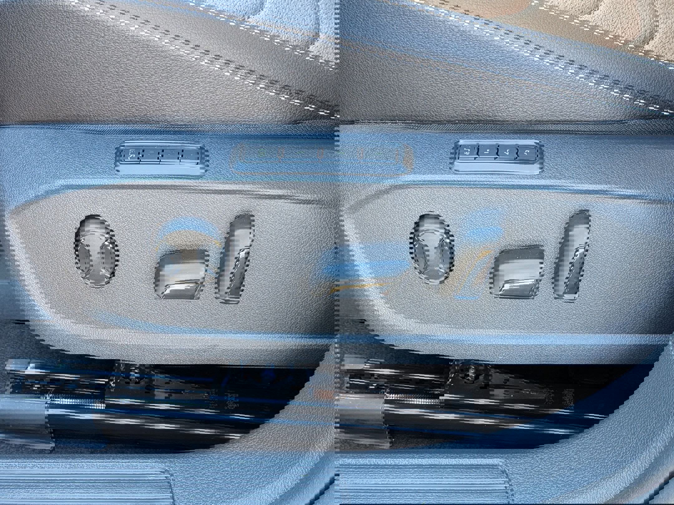 New 2026 Volkswagen Jetta SEL image 15