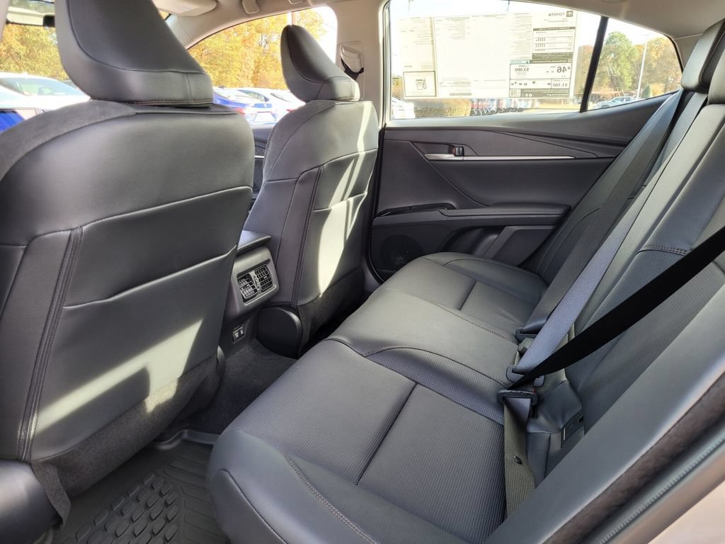 New 2026 Toyota Camry XLE AWD/4WD image 5