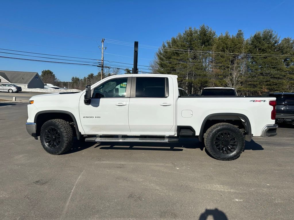Used 2024 Chevrolet Silverado 2500 LT image 13