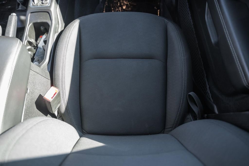 Used 2020 Jeep Wrangler Unlimited Sahara image 33