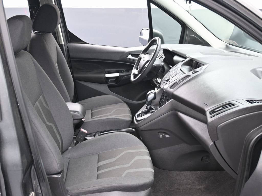 Used 2016 Ford Transit Connect XLT image 29