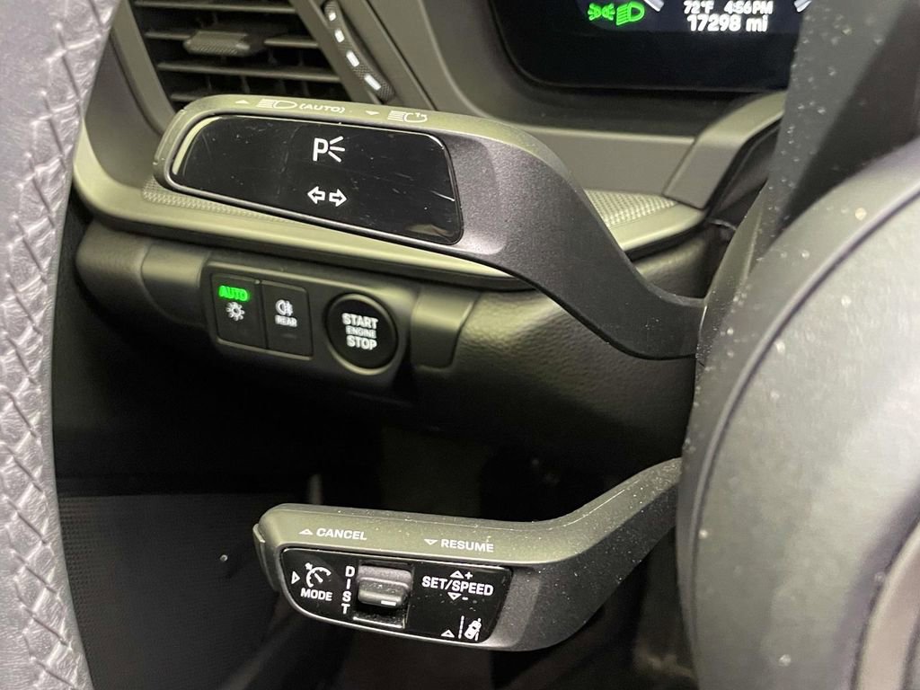 Certified 2025 Porsche 911 Carrera image 39