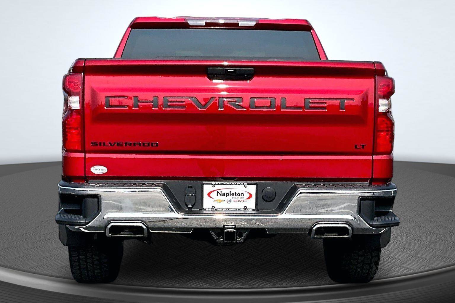 Used 2021 Chevrolet Silverado 1500 LT AWD/4WD image 4