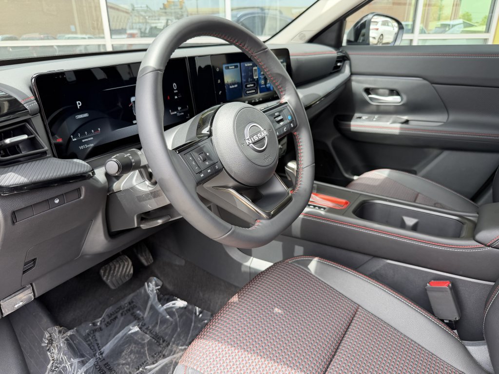 Used 2026 Nissan Kicks SR w/ Cold Weather Package AWD/4WD image 33