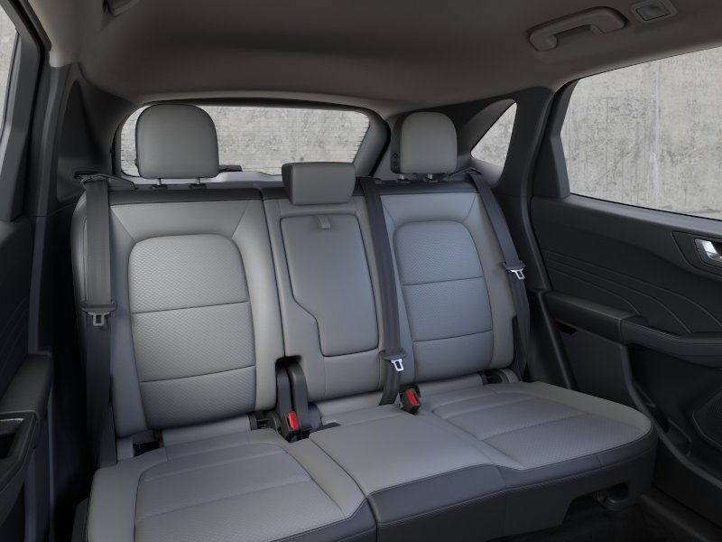 New 2025 Ford Escape SE w/ Class II Trailer Tow Package FWD image 11