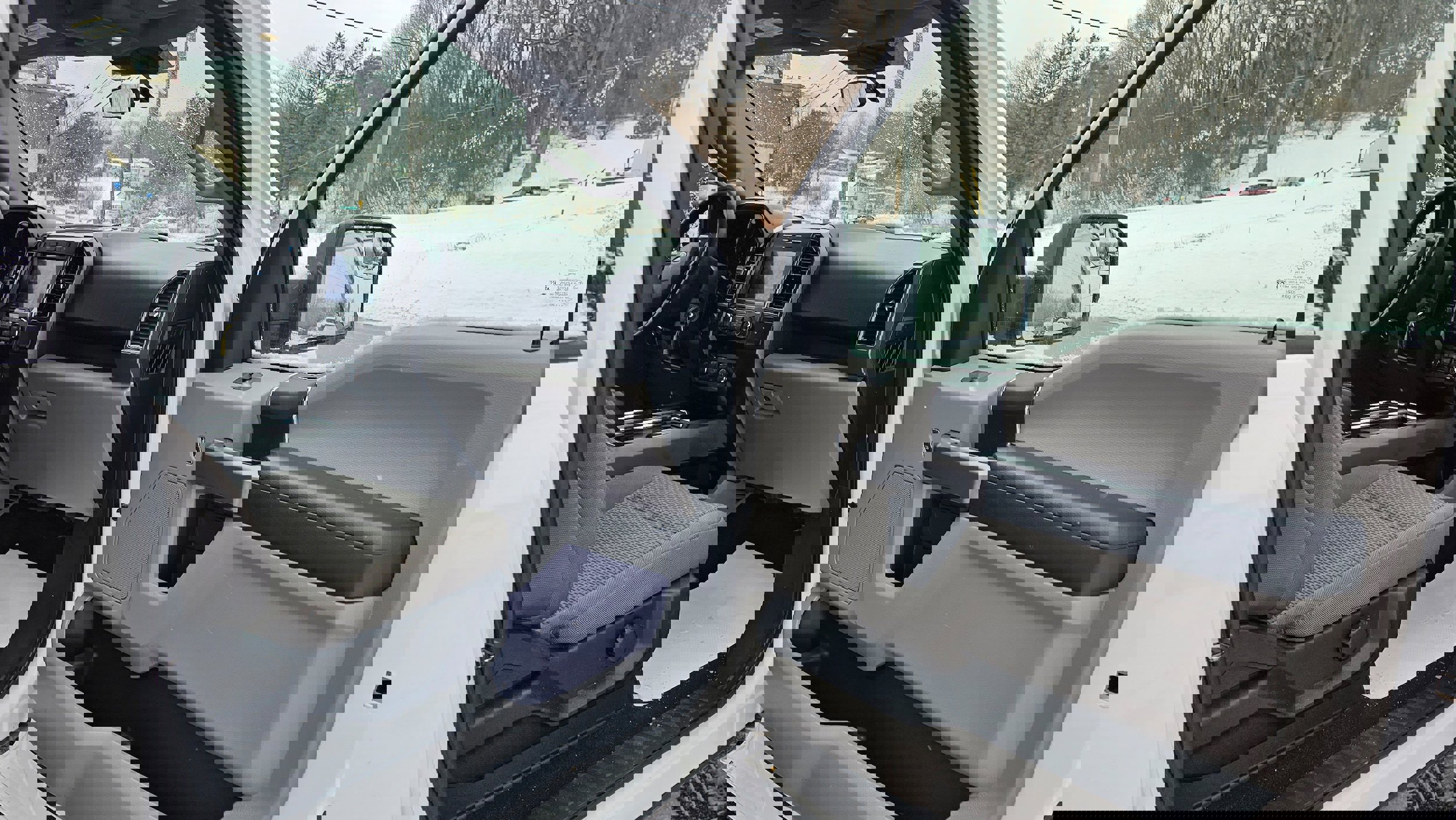 Used 2020 Ford F150 XLT image 10