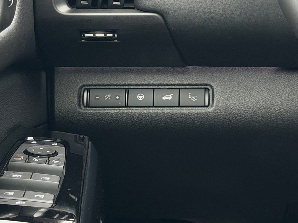 New 2026 Nissan Pathfinder Platinum image 26