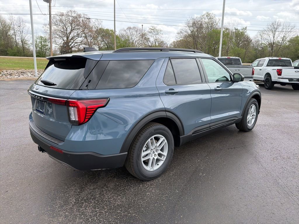 New 2026 Ford Explorer Active image 10