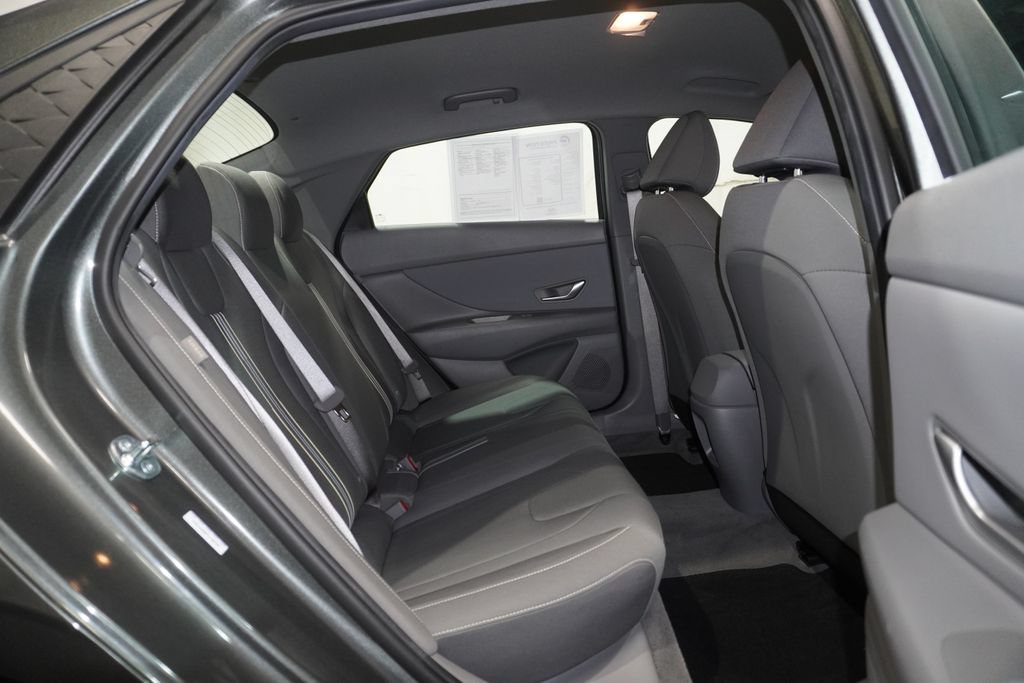 Certified 2026 Hyundai Elantra Sport FWD image 16