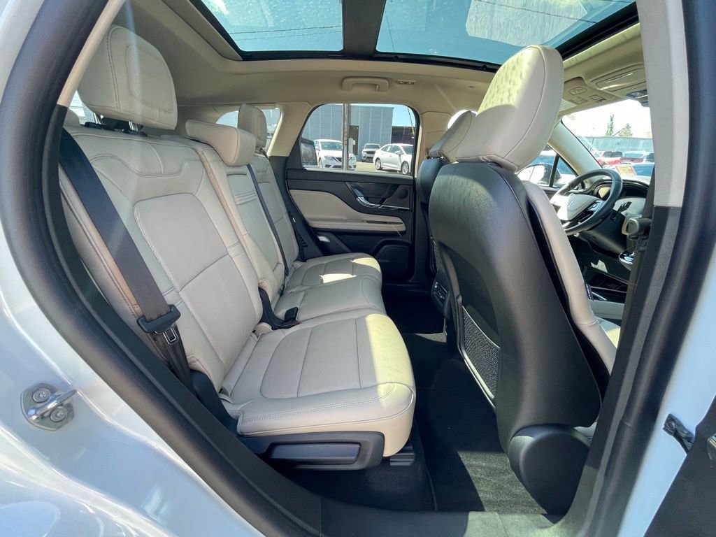 New 2026 Lincoln Corsair Reserve image 21