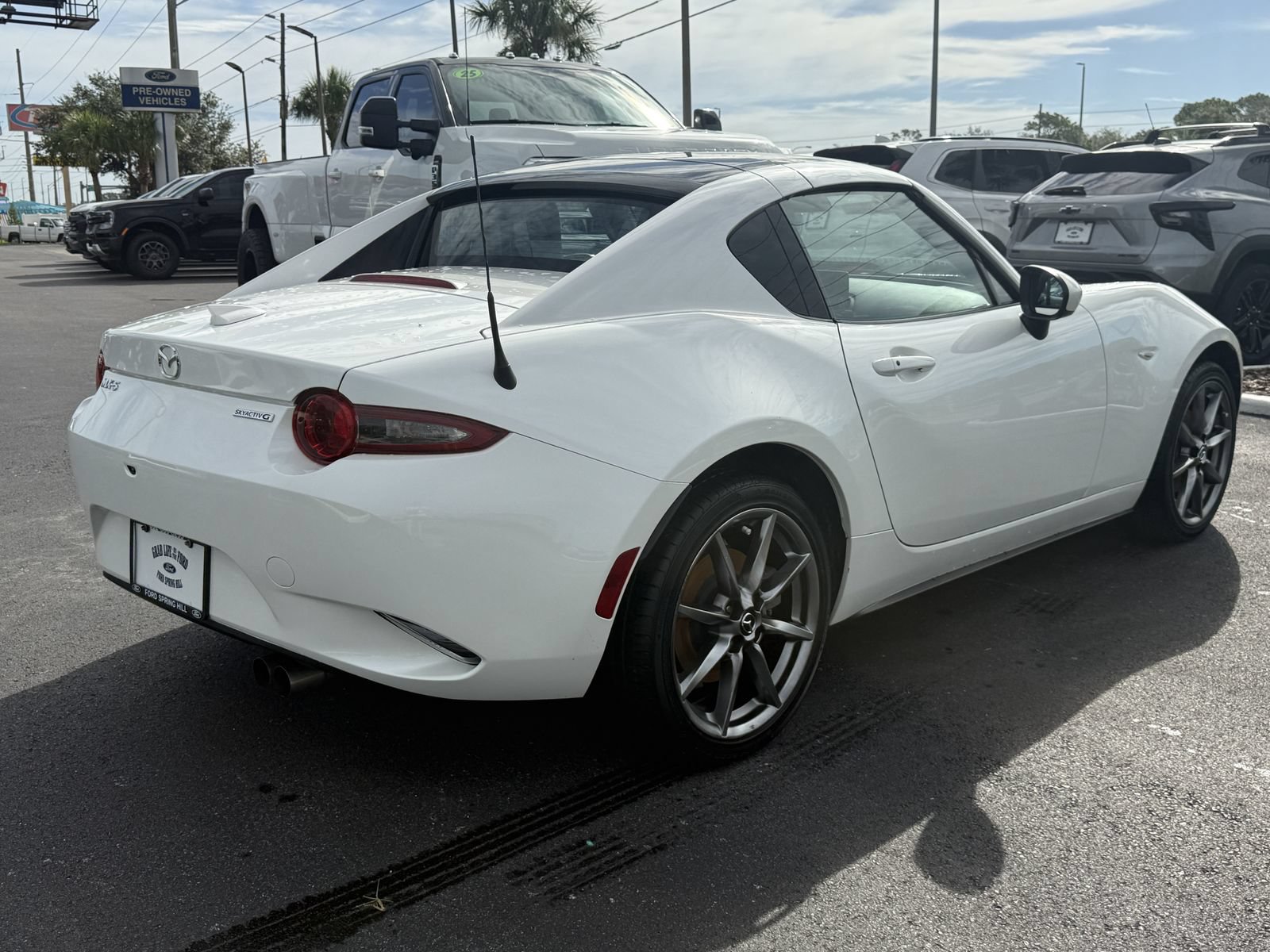 Used 2021 MAZDA MX-5 Miata RF Grand Touring RWD image 5