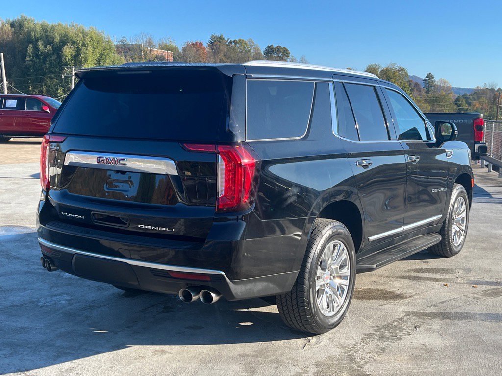 Used 2021 GMC Yukon Denali image 3