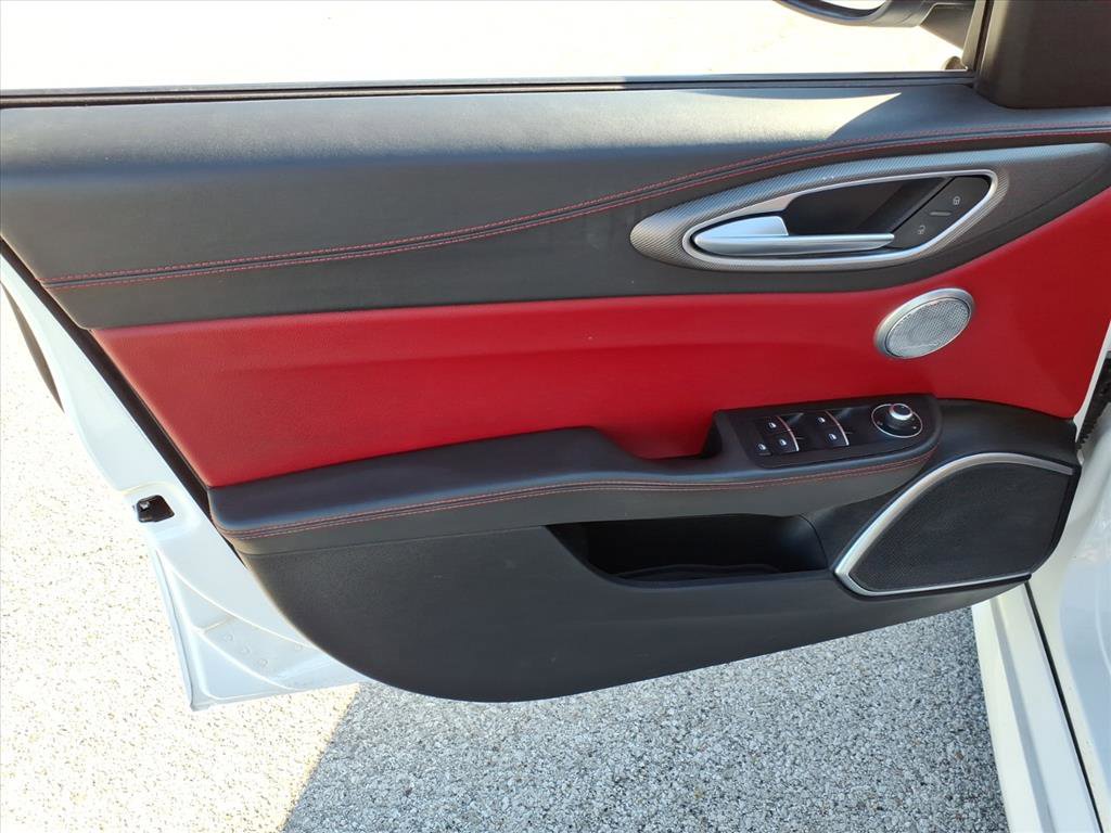 Used 2020 Alfa Romeo Giulia Ti Sport w/ Quick Order Package 22U Sport image 18