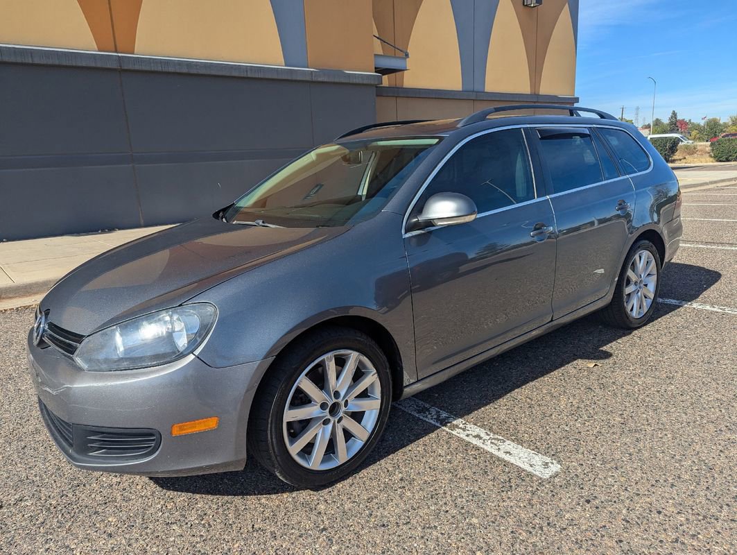 Used 2011 Volkswagen Jetta TDI image 9