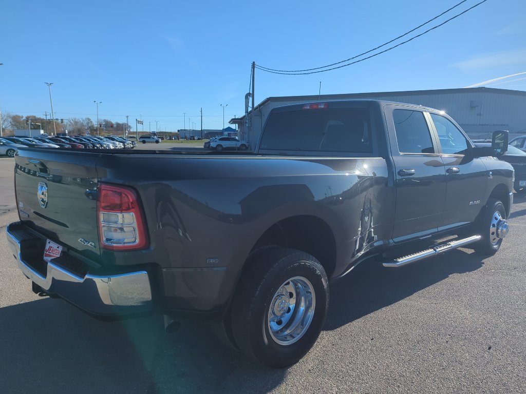Used 2020 RAM 3500 Big Horn image 9