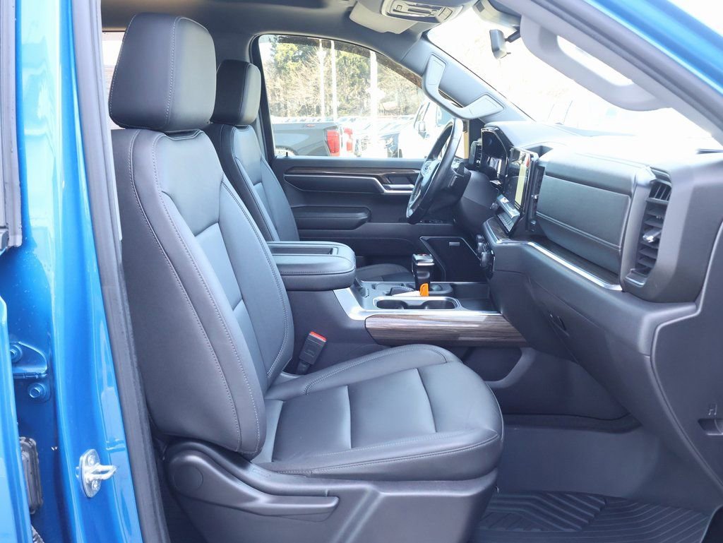 Certified 2022 Chevrolet Silverado 1500 RST w/ RST All Star Premium Package image 39