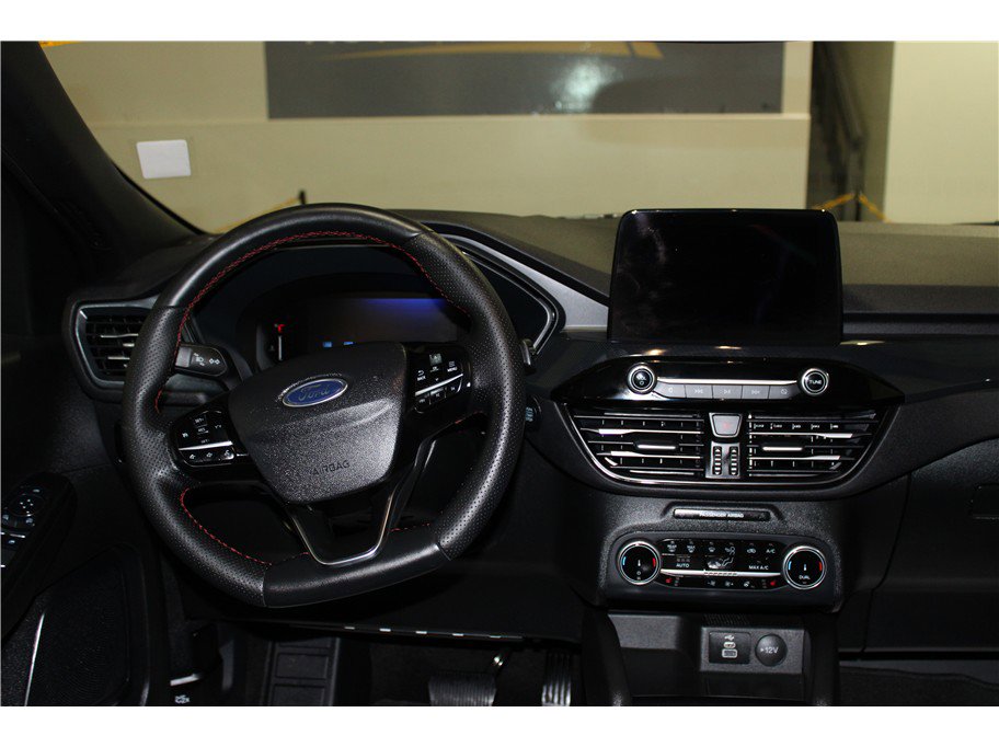 Used 2025 Ford Escape ST-Line Select image 16