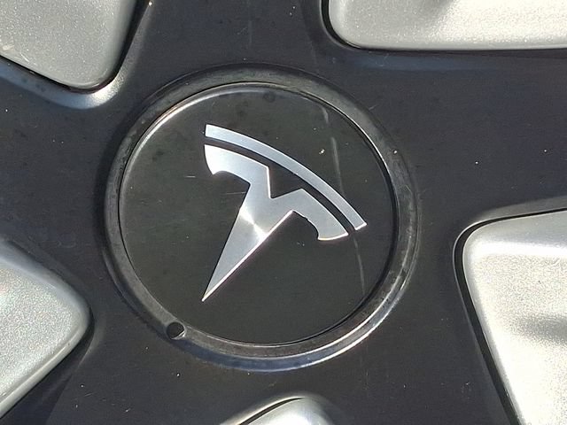 Used 2019 Tesla Model 3 Mid Range RWD image 30