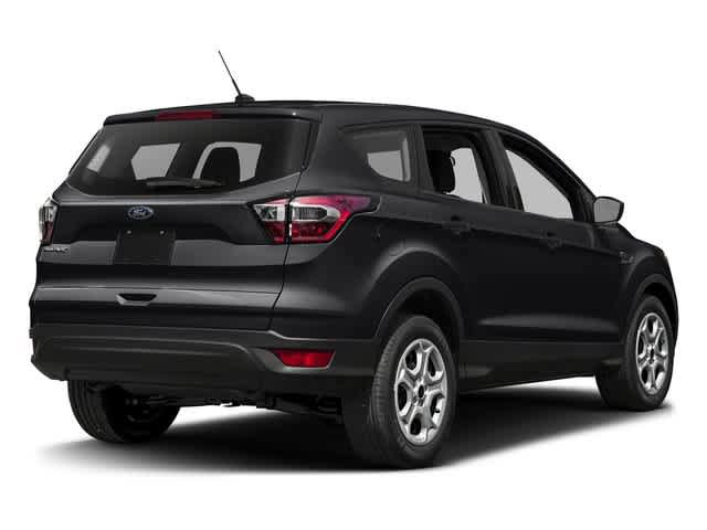 Used 2017 Ford Escape SE FWD image 2