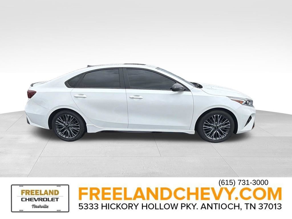 Used 2023 Kia Forte GT-Line w/ GT-Line Premium Package FWD image 2