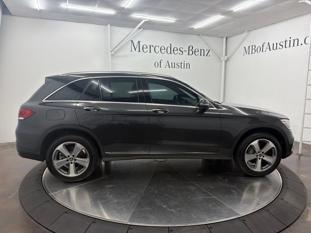 Used 2022 Mercedes-Benz GLC 300 image 9