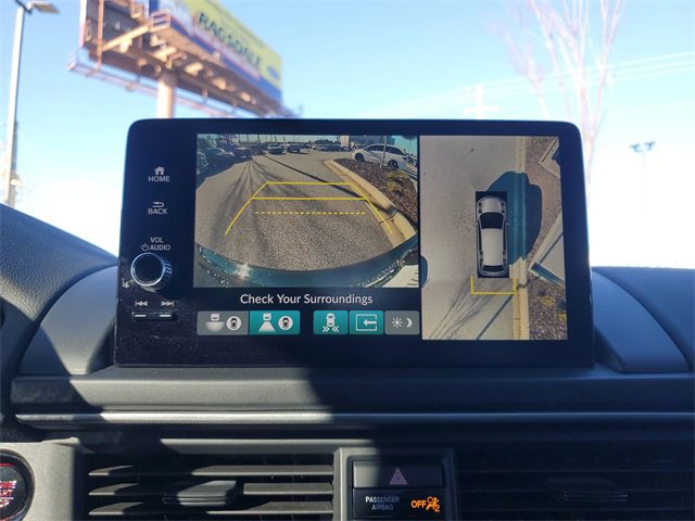 Used 2024 Honda Pilot Elite image 25