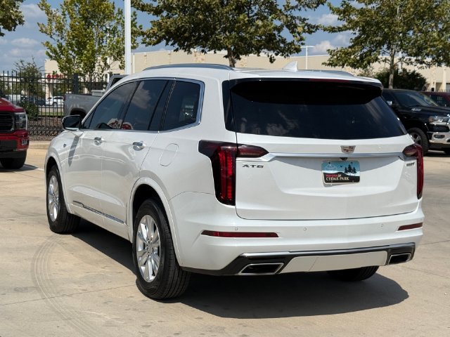Used 2024 Cadillac XT6 Luxury w/ LPO, Floor Liner Package FWD image 5