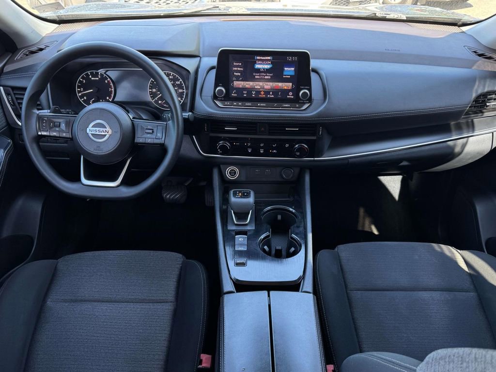 Used 2021 Nissan Rogue S FWD image 2