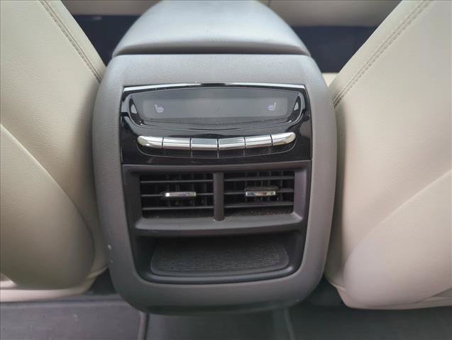 Used 2018 Cadillac XT5 Premium Luxury FWD image 21
