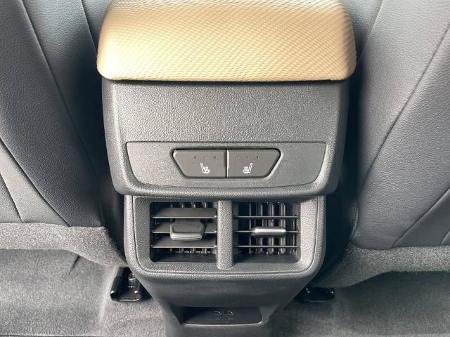 New 2026 Chevrolet Equinox ACTIV w/ Convenience Package III AWD/4WD image 20